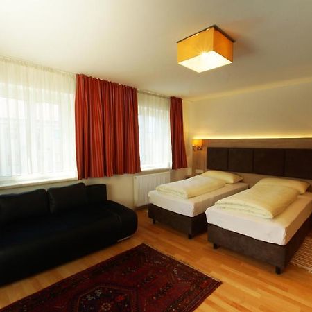 Gasthof Zur Post Strasswalchen Exterior foto